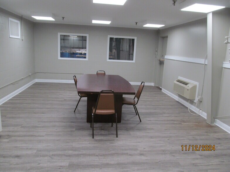 More Photos Of 113 Industrial Park Dr, Lincolnton Warehouse For Sale