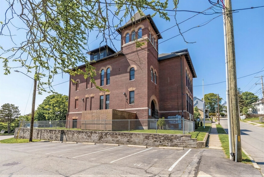 More Photos Of 72 Kendrick Ave, Woonsocket Apartments For Sale