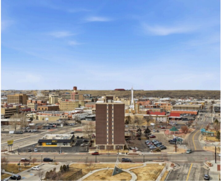 More Photos Of 300 E Collins Dr, Casper Apartments For Sale