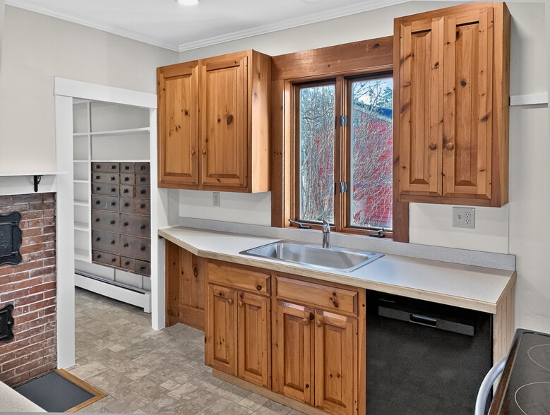More Photos Of 15 Depot St, Rumney General Retail For Sale