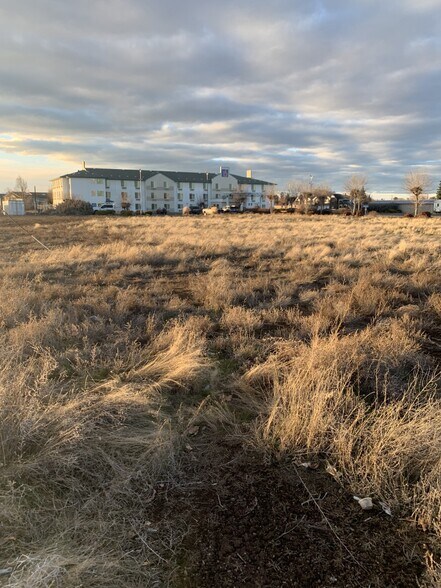 More Photos Of 2285 S Highway 97, Redmond Land For Sale