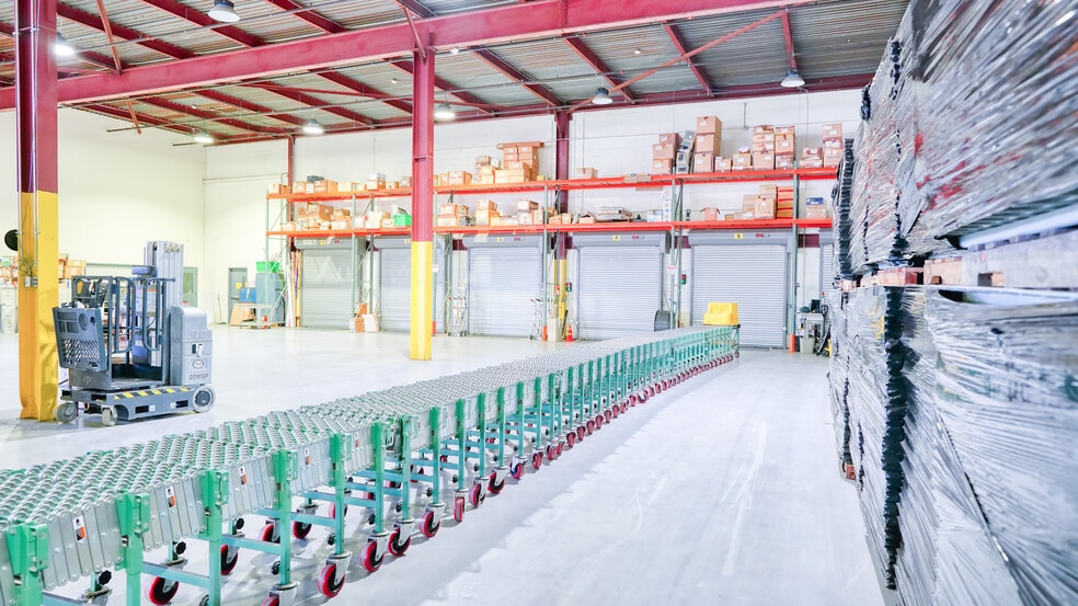 More Photos Of 85 Harbor Rd, Port Washington Warehouse For Sale