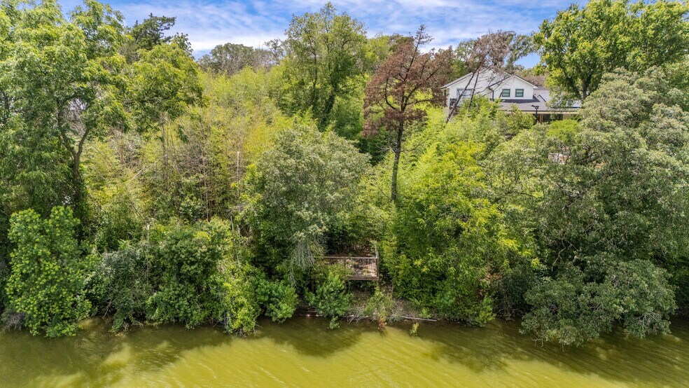 More Photos Of TBD Rainbow Dr, Woodway Land For Sale