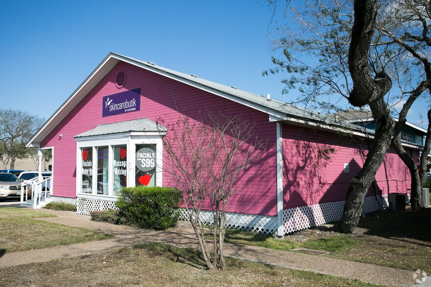 More Photos Of 5830 McArdle Rd, Corpus Christi Unknown For Lease
