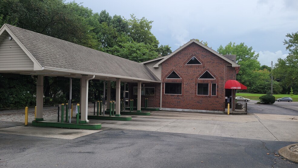 More Photos Of 2416 Memorial Blvd, Springfield Storefront Retail Office For Sale