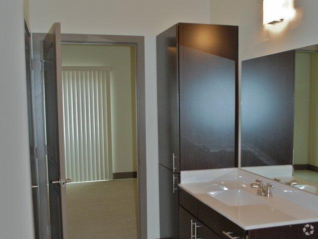 More Photos Of 744 Brick Row, Richardson Apartments For Lease