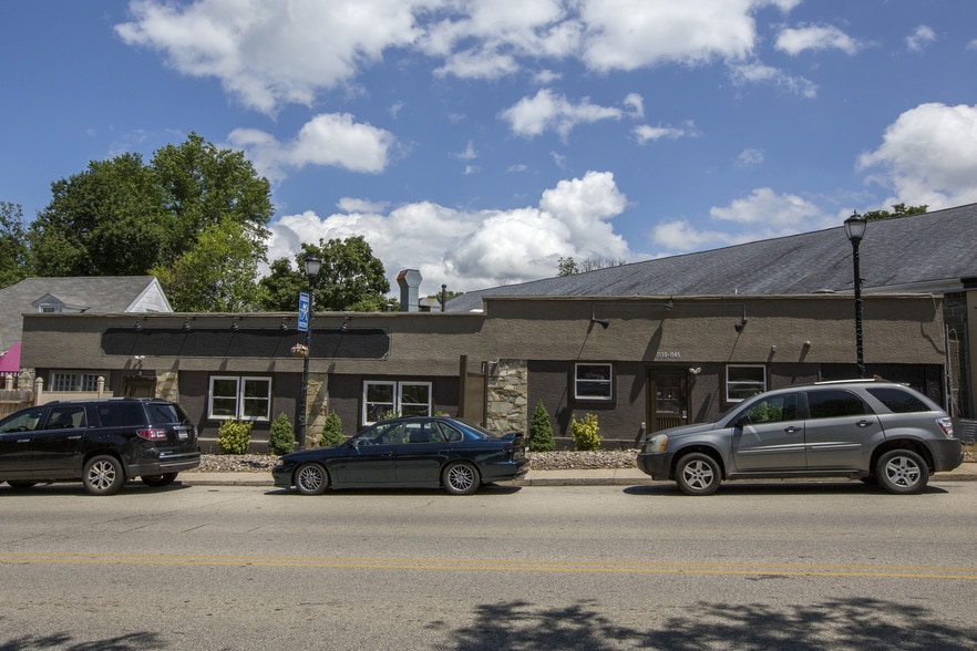 More Photos Of 1145 Easton Rd, Abington Township Bar For Sale