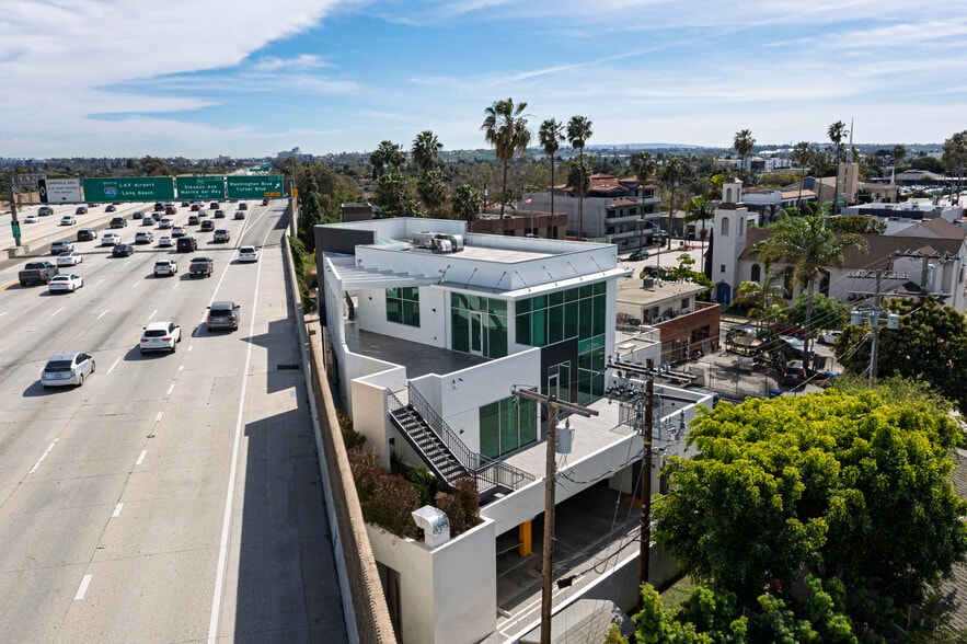 More Photos Of 11259 Washington Blvd, Culver City Medical For Sale
