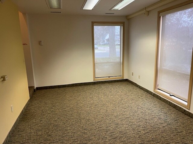 More Photos Of 824 E Broad St, Elyria Coworking Space
