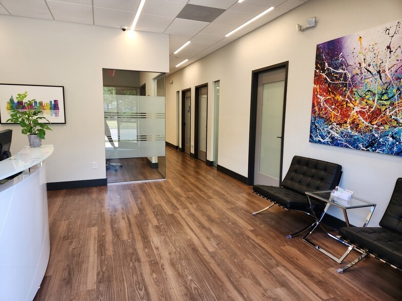 More Photos Of 2600 E Robinson St, Orlando Office For Lease