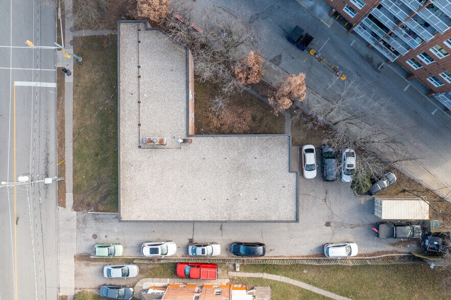 More Photos Of 585 Mill St, Windsor Apartments For Sale