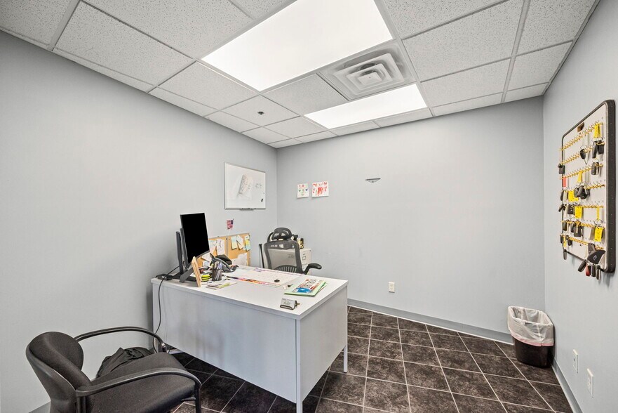 More Photos Of 3960 State Road 38 E, Lafayette Auto Dealership For Sale