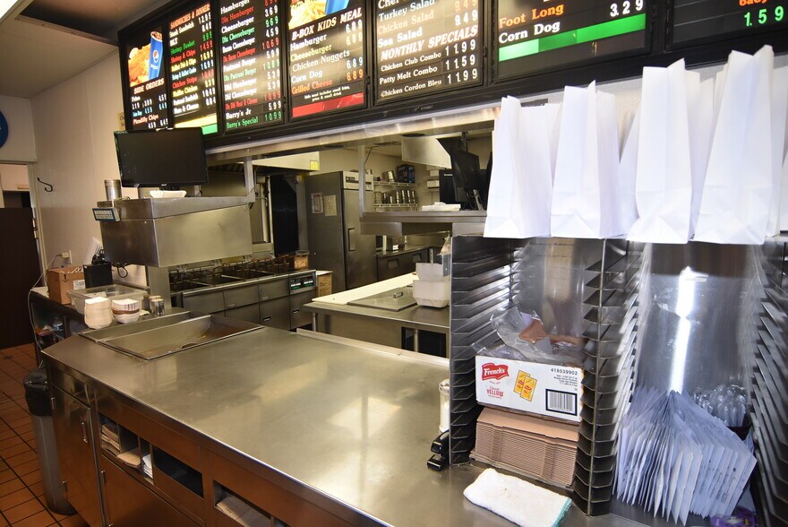 More Photos Of 115 S Main St, Spanish Fork Fast Food For Sale