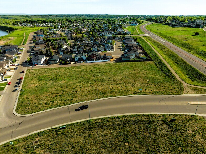 More Photos Of 21 Ranchlands Boulevard Northeast, Medicine Hat Land For Sale