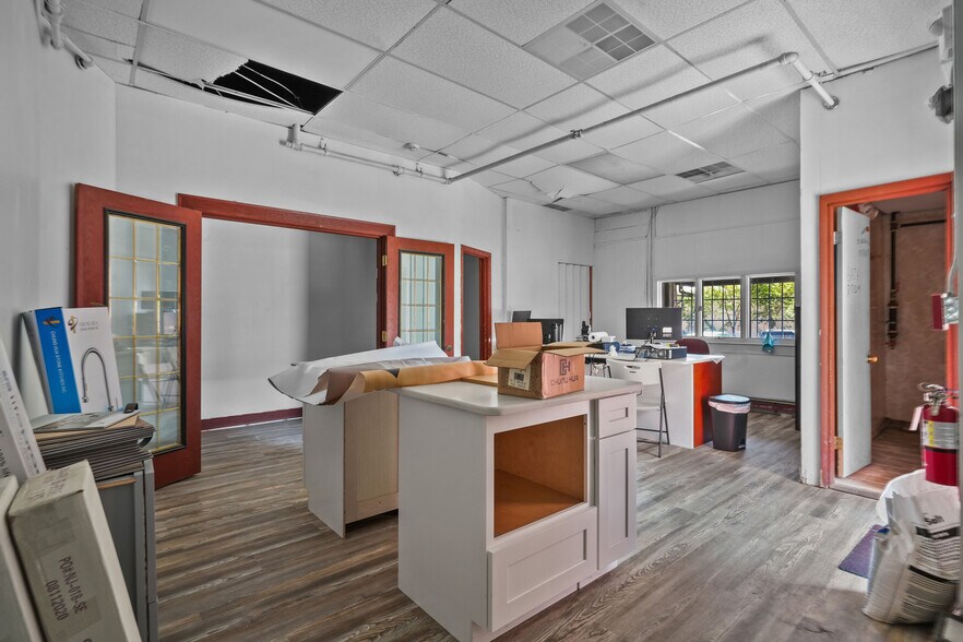 More Photos Of 431 Harris Ave, Providence Warehouse For Sale