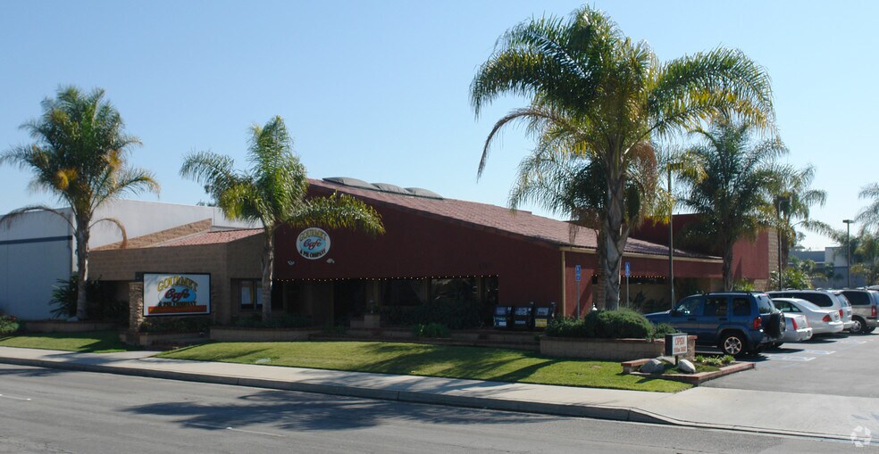 Primary Photo Of 5350 Katella Ave, Los Alamitos Restaurant For Sale