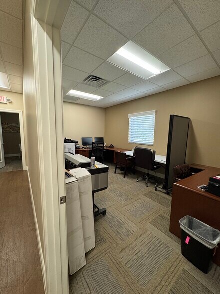 More Photos Of 3845 W Eau Gallie Blvd, Melbourne Office For Sale