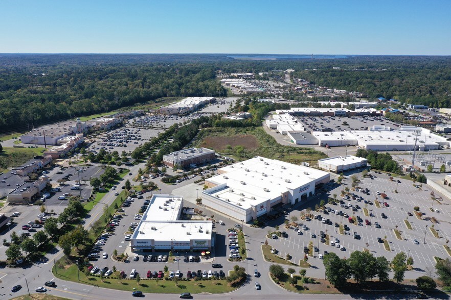 More Photos Of 237 Park Terrace Dr, Columbia Storefront For Sale