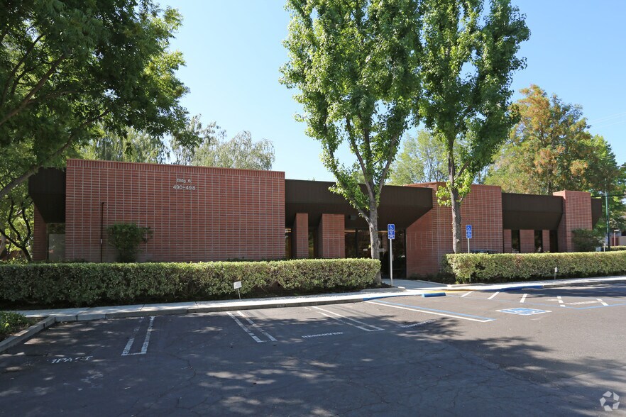 More Photos Of 490-498 N Wiget Ln, Walnut Creek Medical For Lease