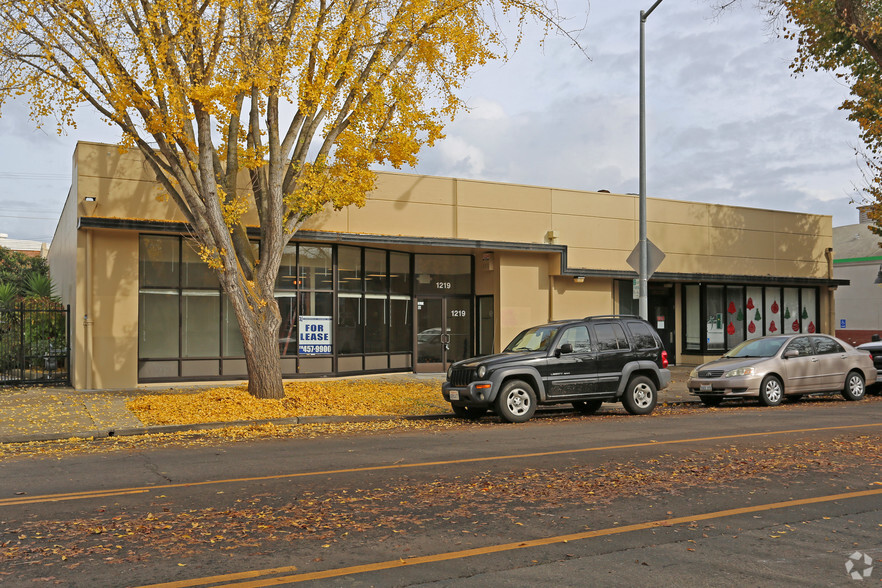 Primary Photo Of 1219-1221 S St, Sacramento Storefront Retail Office For Lease