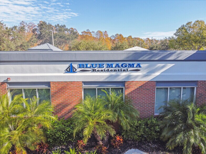 More Photos Of 13095-13099 N Telecom Pky, Tampa Medical For Sale