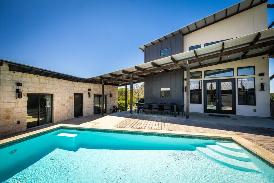 More Photos Of , New Braunfels Specialty For Sale