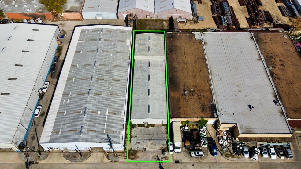 More Photos Of 5705 Armour Dr, Houston Warehouse For Lease
