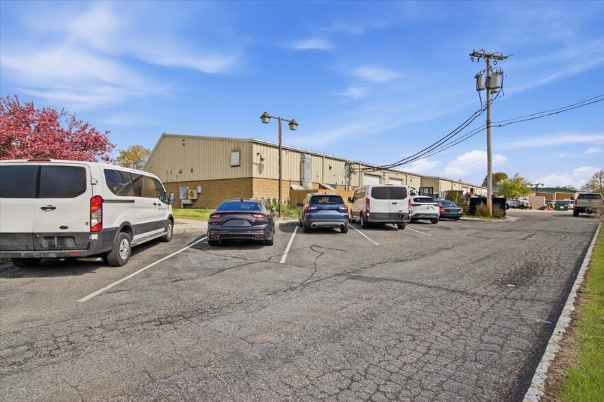 More Photos Of 2 Wilson Dr, Sparta Warehouse For Sale