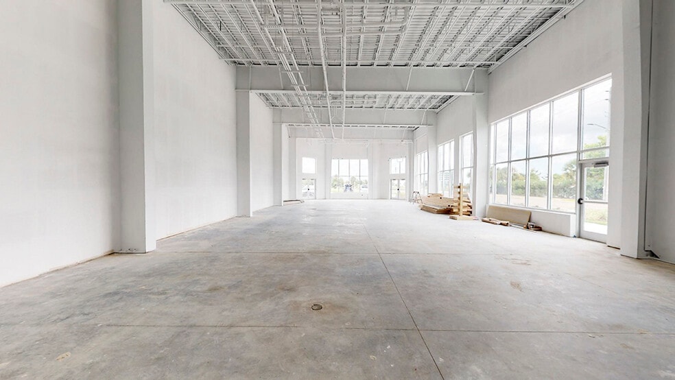 More Photos Of 101 A Max Brewer Memorial Pky, Titusville General Retail For Lease