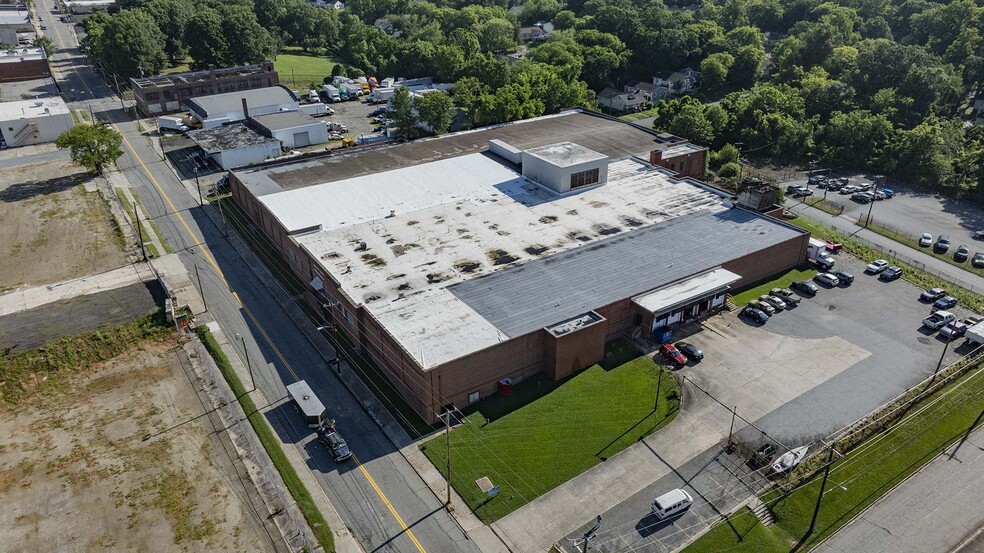 More Photos Of 1103 S Elm St, Greensboro Manufacturing For Sale