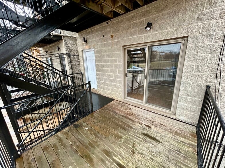 More Photos Of 5644 S Prairie Ave, Chicago Apartments For Sale