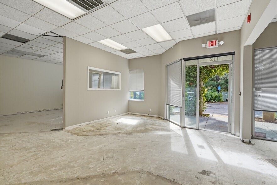 More Photos Of 112 Nevada City Hwy, Nevada City Office For Sale