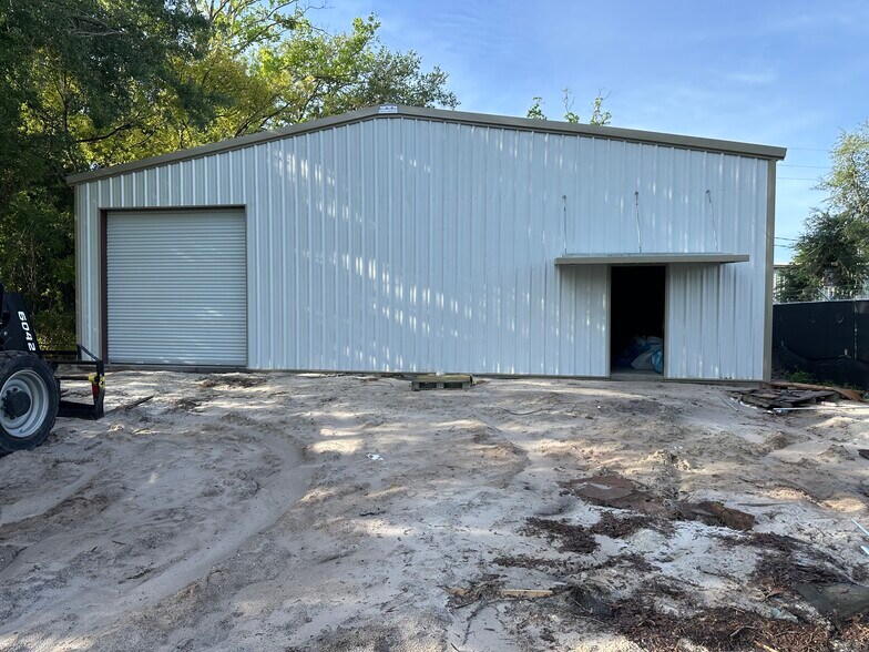 Primary Photo Of 2766 Clydo Rd, Jacksonville Warehouse For Lease