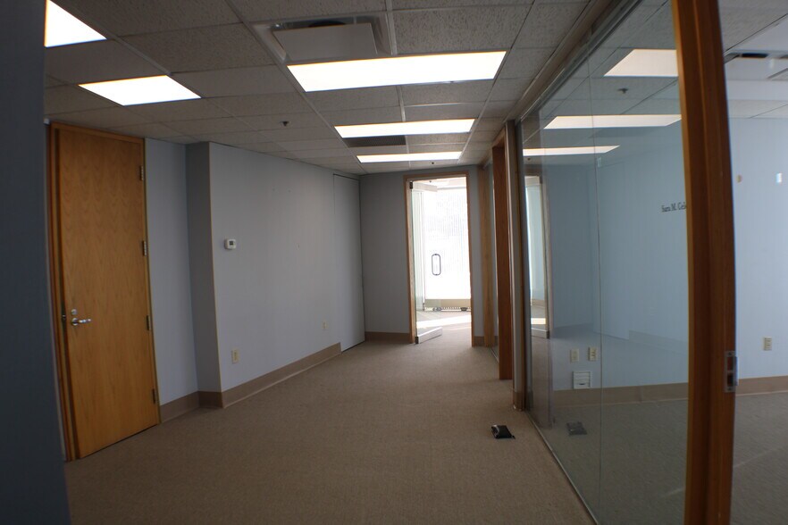 More Photos Of 97 Washington Ave, North Haven Medical For Lease