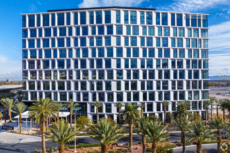 More Photos Of 1700 Pavilion, Las Vegas Office For Lease