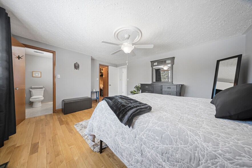 More Photos Of 4871 Wellington Road 29, Guelph Warehouse For Sale