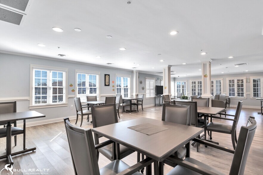 More Photos Of 519 Lawrenceville St, Norcross Assisted Living For Sale