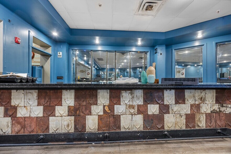 More Photos Of 1405 Gornto Rd, Valdosta Restaurant For Sale