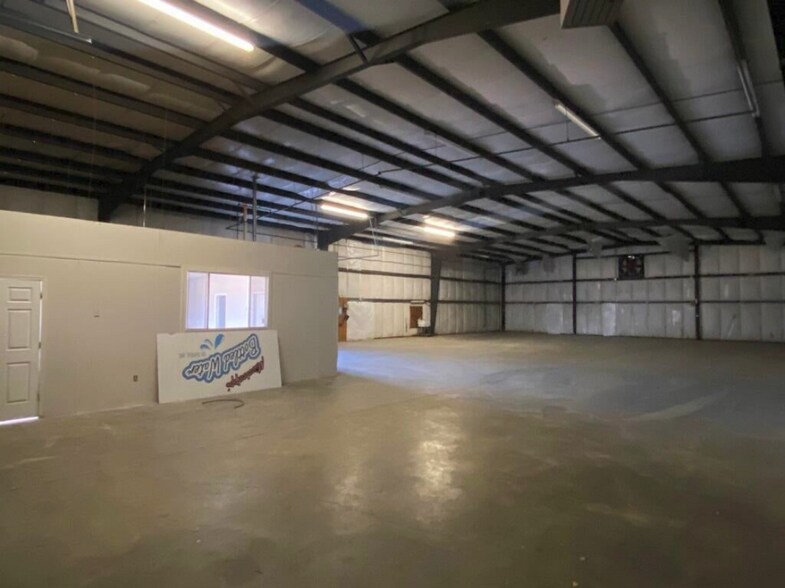 More Photos Of 750 Rex Dr, Tupelo Warehouse For Sale