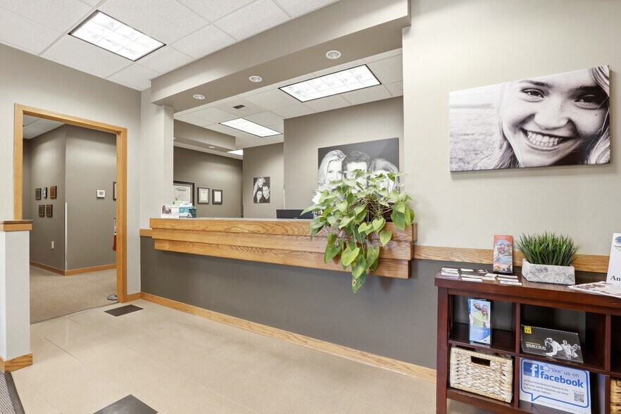 More Photos Of 3804 Kern Way, Yakima Office For Lease