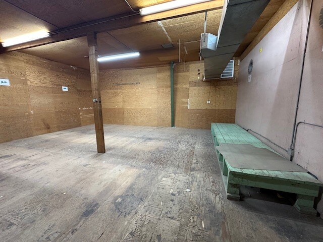 More Photos Of 220 E Commercial Ave, El Centro Manufacturing For Lease