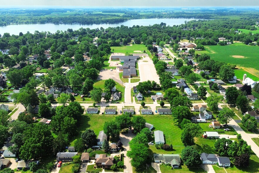 More Photos Of 1030 Te Ann Ct, Lake Odessa Multifamily For Sale