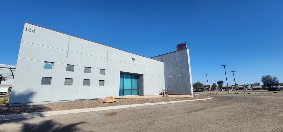 More Photos Of 128 Cole Rd, Calexico Bank For Sale