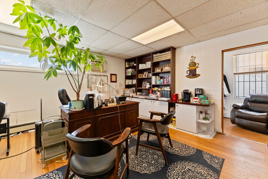 More Photos Of 137 Livingston Ave, New Brunswick Office Residential For Sale