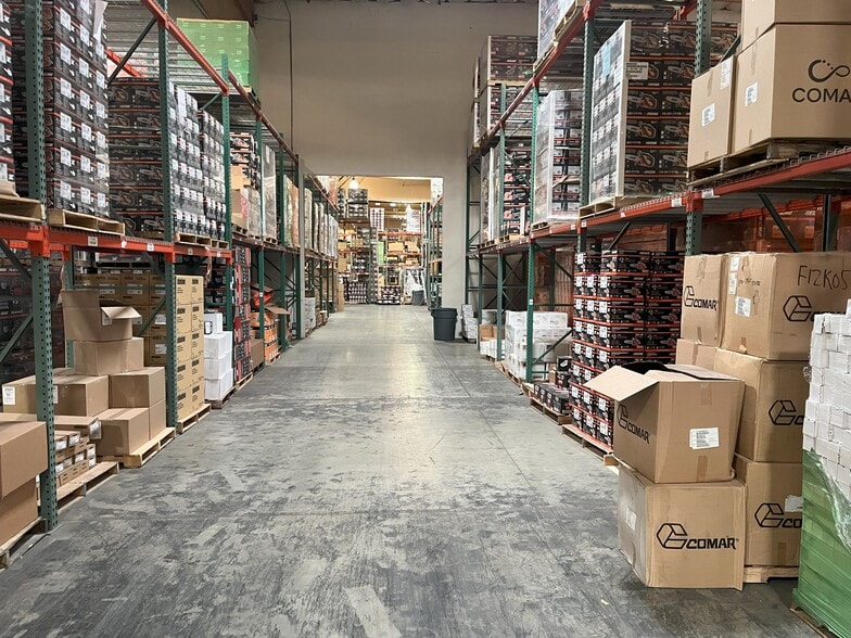 More Photos Of 1251 Tinker Rd, Rocklin Warehouse For Lease