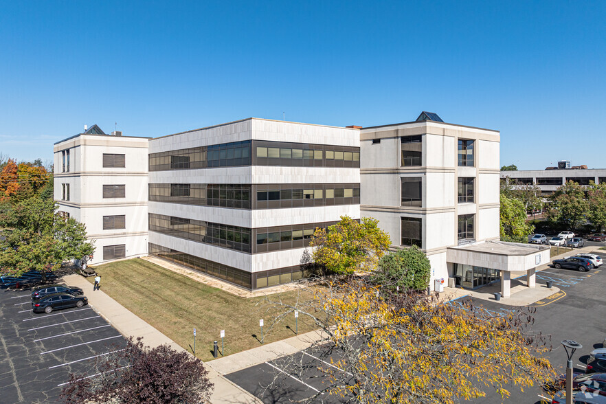 Primary Photo Of 15 Corporate Pl S, Piscataway Office For Lease