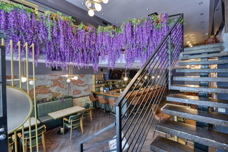 More Photos Of 12 W Peachtree Pl, Atlanta Storefront For Sale