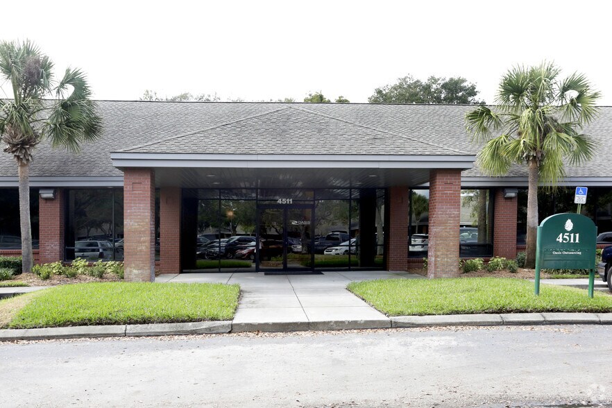 More Photos Of 4502 Woodland Corporate Blvd, Tampa Unknown For Lease