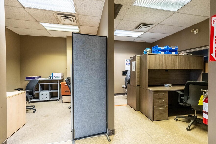 More Photos Of 2555 Maley Dr, Sudbury Warehouse For Sale