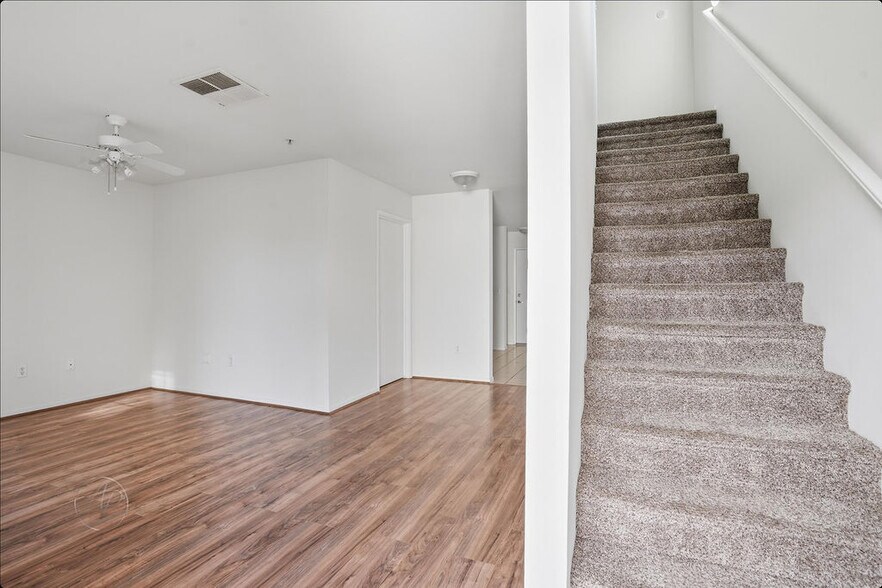 More Photos Of 600 Hosking Ave, Bakersfield Apartments For Sale